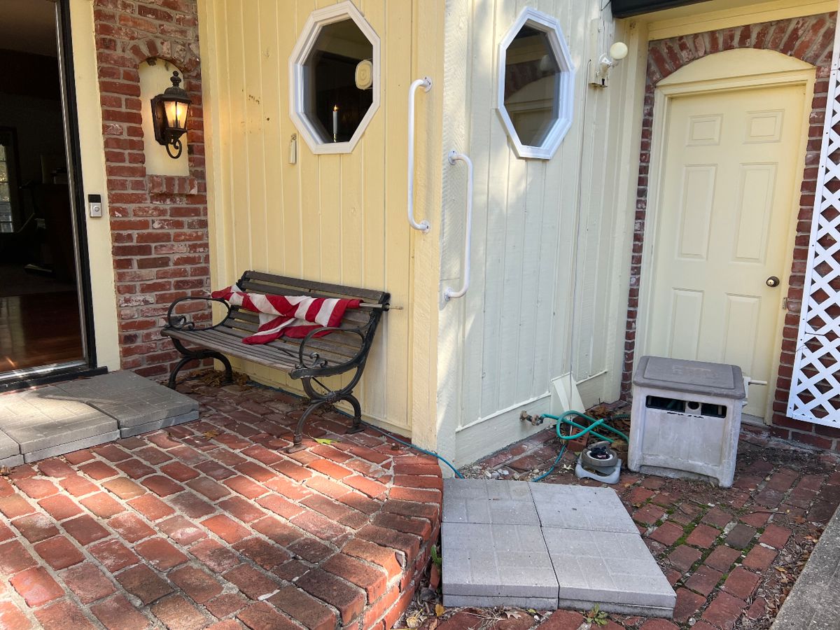 Picker sale at Noblesville estate starts on 10/28/2023