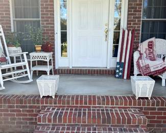 Front porch wicker furniture 