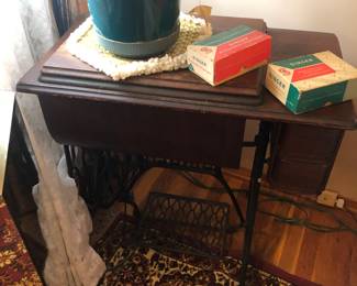 Singer treadle sewing machine