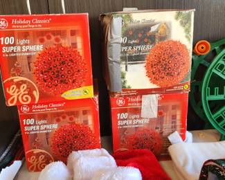 GE Holiday Classics 100 Christmas Lights 6" Red bulbs Super Sphere