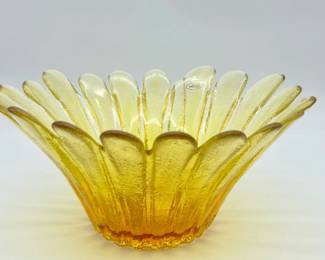 Blenko Flower Glass Bowl-UV Reactive