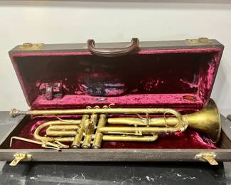 Beaumont Bugle In Lifton Case With Key