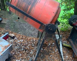 Cement mixer