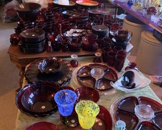 Ruby, red glass galore hundreds of pieces