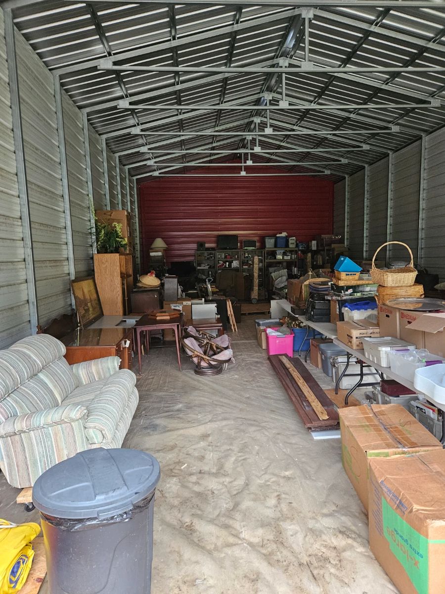 BARN SALE in Summerfield, FL starts on 10/20/2023