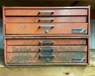 thumbnail 652f0bf299bff