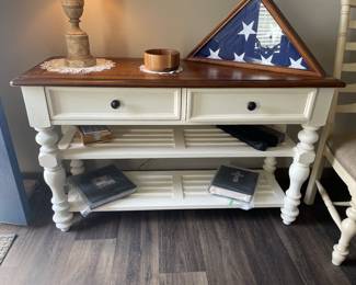 $195 Haverty's side table 51x18x31