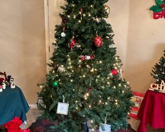 Revolving Christmas Tree (does not cause dizziness, it's more hypnotic)