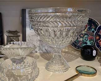 Crystal punch bowl - 10 7/8” D