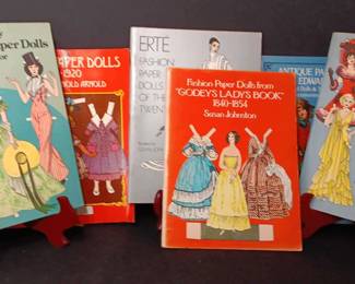 Paper Dolls 