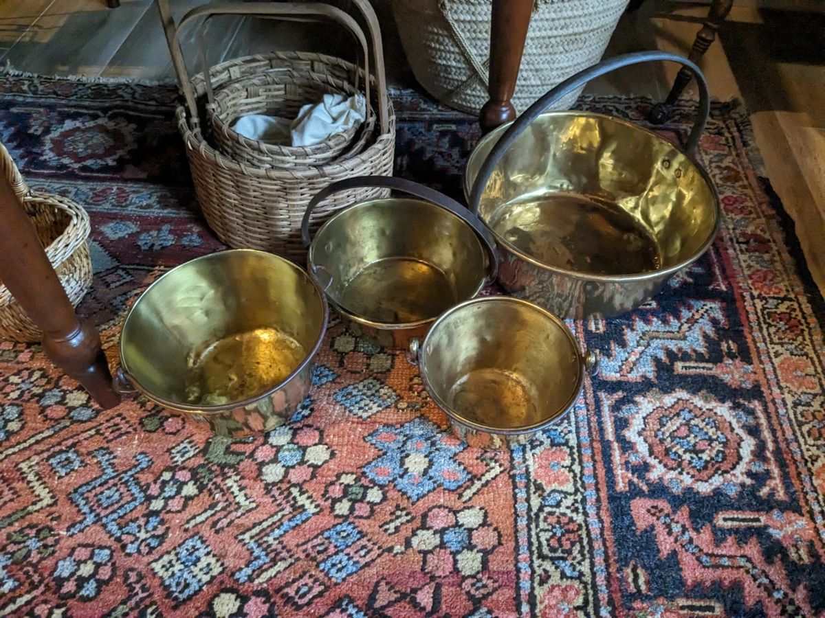 Kingwood Downsizing Estate Sale starts on 10/27/2023