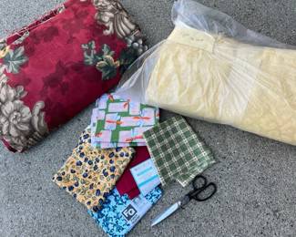 Mystery Bundle Of Large And Small Fabrics