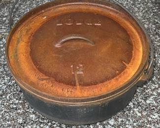 Lodge Dutch Oven