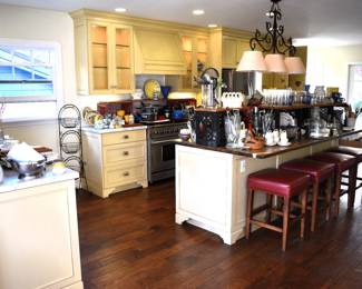 Kitchen Overview, access to patio, garage