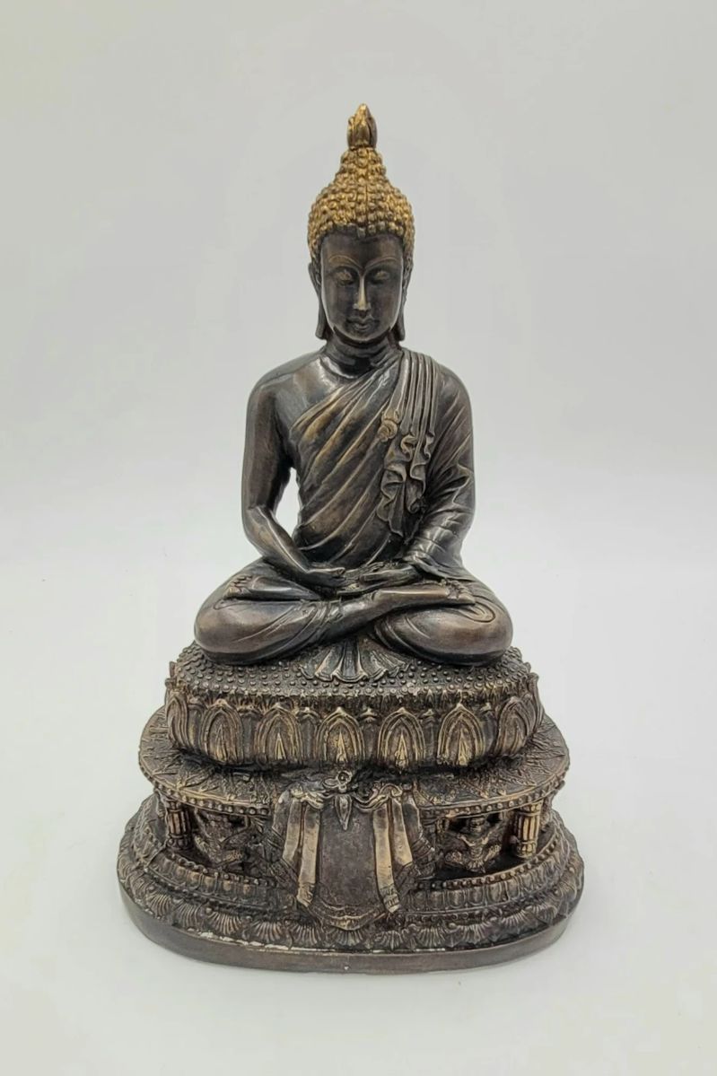 Marble Cliff MultiEstate Sale with Designer... starts on 10/27/2023