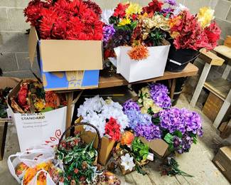 Craft Items, Baskets and Floral