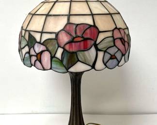 Tiffany Style Lamp
