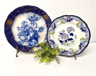 Pair of Vintage English Floral Pattern China Plates
