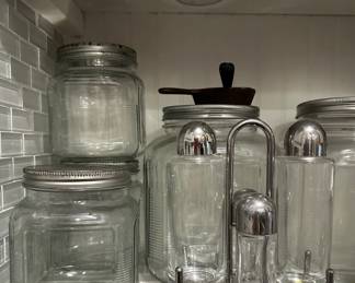 The oil and vinegar set was sold.