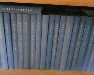 Yale University Shakespeare Set