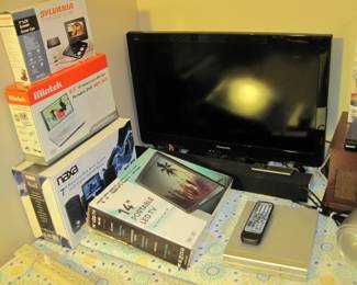 TV's / DVD Players