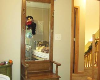 Vintage Hall Tree with Storage Bench and Mirror