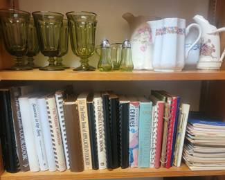 Imperial Glass "Old Williamsburg" Verde Green Ice Tea Glasses, Creamer & Salt & Pepper