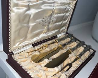 Fancy fork and knife sets 