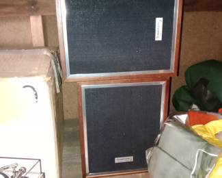 Speakers 