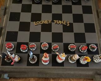 Looney Tunes chess set Looney Tunes chess set