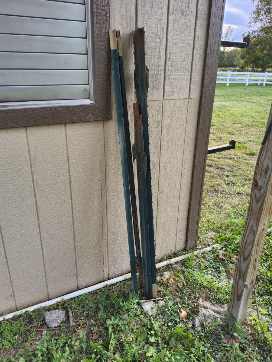 Massive Tool and Moving Sale in Raymore, MO starts on 10/21/2023