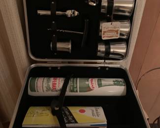 Vintage travel Bar 