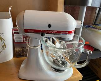 Kitchen aid mixer
