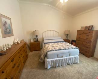 Dresser Nightstand Set