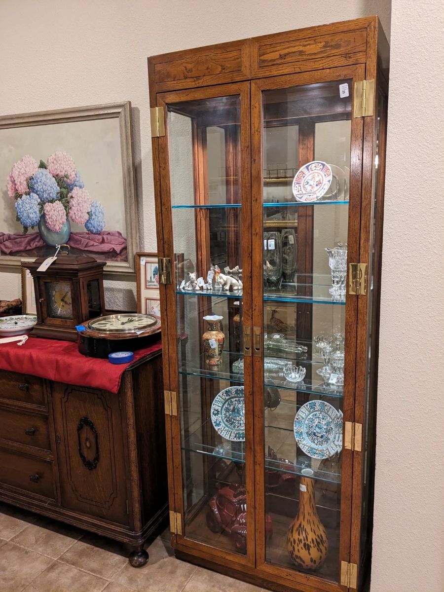 25 Off Mini Estate Sale in New Braunfels, TX starts on 10/27/2023