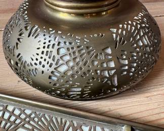 Tiffany Studios “Pine Needle” two-piece bronze desk set – inkwell and pen tray, both stamped Tiffany Studios New York 1006
