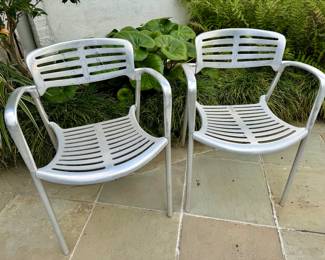 Pair Jorge Pensi for Knoll “Toledo” aluminum armchairs
