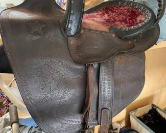 Antique side saddle. 1890s