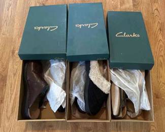 Womens Size 8 Clarks Shoes 