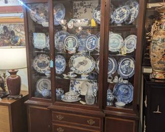 Mahogany china cabinet 