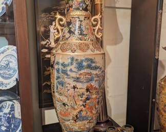 Pair of Satsuma vases, first of 2