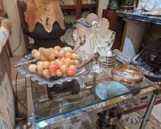 MCM Agate grapes, Vintage Helsey glass lariat bowl