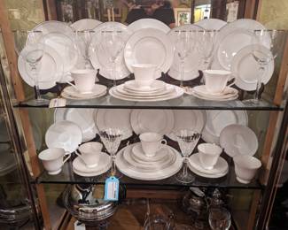 Waterford Crystal Shandon Claret glasses, Wedgewood Signet platinum service for 8 china with 10 St Moritz salad plates, Lenox Madison platinum wine glasses