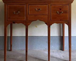 Ethan Allen Foyer Table 43H X 48L X 18D