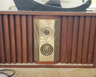 Vintage speaker pair