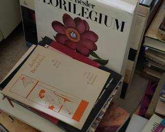 Many art books