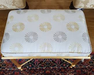 Vanity bench with 2 matching pillows $95