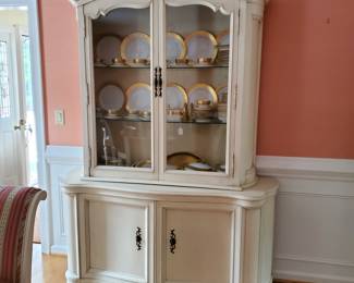 Tomlinson China Hutch $995