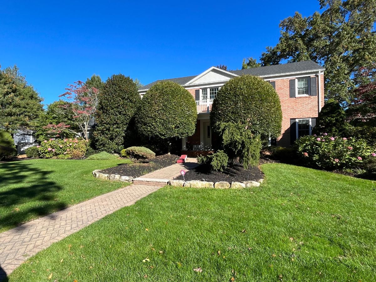 GEM DE LA GEM MOVING SALE IN ORADELL NEW JERSEY starts on 10/27/2023