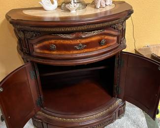 The Cortina Collection Fine Furniture Michael Amini designs. Retail was $1,000. As new. price is $475.00